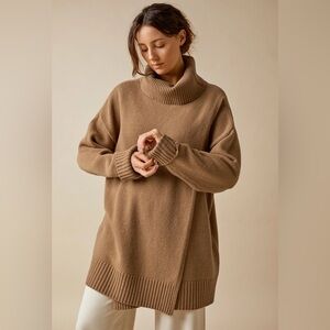 Boob Design Oversized Turtleneck Sweater in Camel Brown